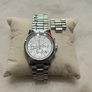 Michael Kors | Accessories | Michael Kors Watch Good  display picture 1